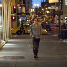 L'estate addosso: Brando Pacitto in una scena del film