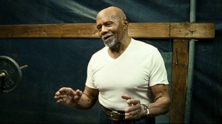Mister Universo: Arthur Robin in una scena del film