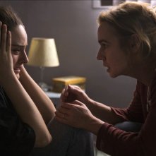 Heaven Will Wait: Noemie Merlant e Sandrine Bonnaire in una scena del film