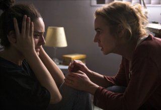 Heaven Will Wait: Noemie Merlant e Sandrine Bonnaire in una scena del film