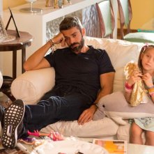 Al posto tuo: Luca Argentero e Giulietta Rebeggiani in una scena del film