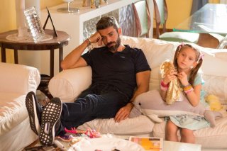 Al posto tuo: Luca Argentero e Giulietta Rebeggiani in una scena del film