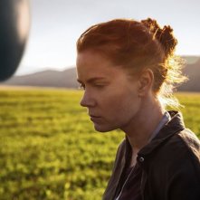 Arrival: Amy Adams in una foto del film
