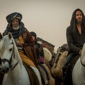Ben-Hur: Morgan Freeman e Jack Huston in un momento del film