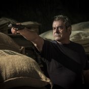 Ennio Fantastichini in una scena di Saturno Contro: 37172 - Movieplayer.it