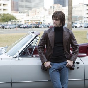 Elvis & Nixon: Alex Pettyfer in una scena del film