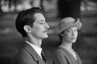 Frantz: Pierre Niney e Paula Beer in una scena del film