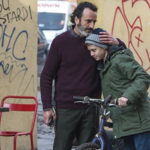 La vita possibile: Bruno Todeschini e Andrea Pittorino in una scena del film