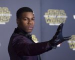 John Boyega: “ho catturato Pikachu sul set di Star Wars”