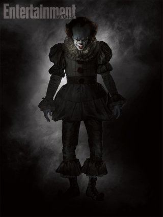 Bill Skarsgaard è Pennywise in It