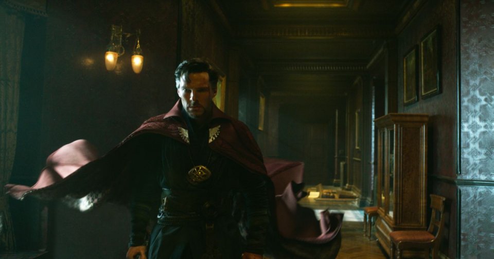 Doctor Strange: un'immagine del protagonista Benedict Cumberbatch