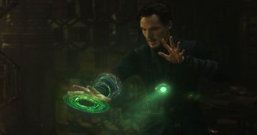 Doctor Strange: Benedict Cumberbatch in una foto del film Marvel