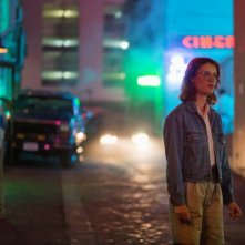 Black Mirror: Mackenzie Davis un'immagine della terza stagione