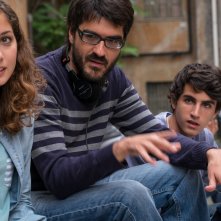 Piuma: il regista Roan Johnson, Luigi Fedele e Blu Yoshimi sul set del film