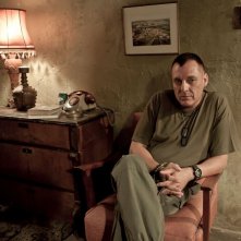 Bordering: Tom Sizemore in una scena del film