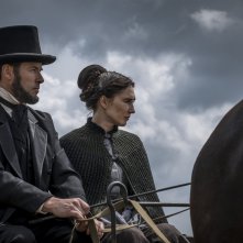 Brimstone: Guy Pearce in un momento del film