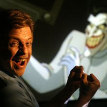 Mark Hamill in sala doppiaggio per prestare la voce a Joker