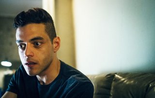Mr. Robot: Rami Malek in un'immagine del settimo episodio