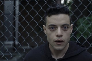 Mr. Robot: un'immagine del protagonista Rami Malek