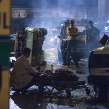 Narcos: gli attori Pedro Pascal e Hoyd Holbrook in una foto della stagione 2