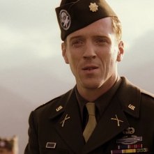 Band of Brothers:  Damian Lewis in una sequenza della serie