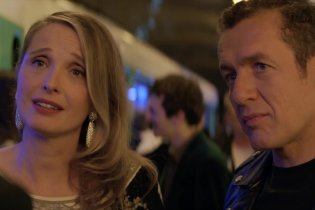 LOLO - Giù le mani da mia madre - Clip esclusiva 'Che cosa non farei per te' 