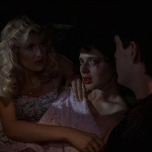 Velluto blu: in scena Laura Dern, Isabella Rossellini e Kyle MacLachlan