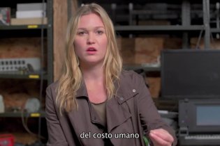 Jason Bourne - Featurette esclusiva 'Julia Stiles'