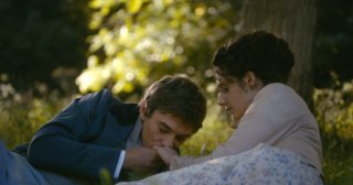 A Woman's Life: Judith Chemla e Swann Arlaud in una scena del film