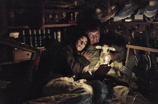 Sulla Via Lattea: Monica Bellucci ed Emir Kusturica in un momento del film