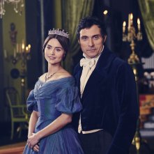 Victoria: Jenna-Louise Coleman in una scena della serie
