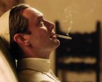 Papa Leone XIV con le Nike, la foto diventa virale mentre il web invoca Paolo Sorrentino: 'Ecce Young Pope'