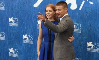 Venezia 2016: Amy Adams e Jeremy Renner al photocall di Arrival