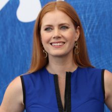 Venezia 2016: uno scatto di Amy Adams al photocall di Arrival