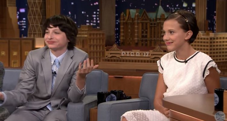 Millie Bobby Brown E Finn Wolfhard Stanno Insieme