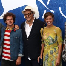 Venezia 2016: Brando Pacitto, Matilda Lutz, Taylor Frey, Joseph Haro con Gabriele Muccino al photocall de L’estate addosso