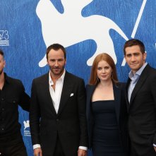 Venezia 2016: uno scatto di Jake Gyllenhaal, Amy Adams, Tom Ford, Aaron Taylor Johnson al photocall di Nocturnal Animals