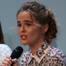 Venezia 2016: Zoey Deutch all'incontro di Miu Miu Women's tales