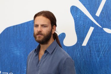 Venezia 2016: Alessandro Borghi al photocall de Il più grande sogno