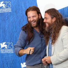 Venezia 2016: Alessandro Borghi e Mirko Frezza al photocall de Il più grande sogno