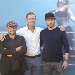 Rocco: Rocco Siffredi con Thierry Demaizière e Alban Teurlai a Venezia