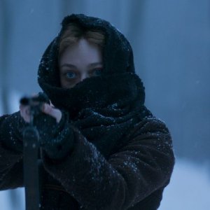 Brimstone: Dakota Fanning in una scena del film