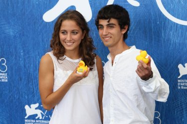 Venezia 2016: Blu Yoshimi e Luigi Fedele al photocall di Piuma