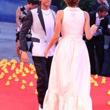 Venezia 2016: Blu Yoshimi sul red carpet di Piuma