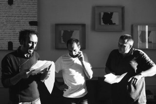 Orecchie: Alessandro Aronadio insieme al protagonista Daniele Parisi sul set del film