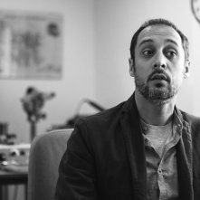 Orecchie: Daniele Parisi in una scena del film