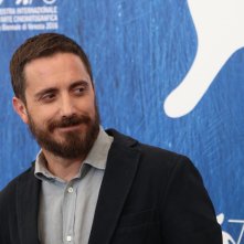 Venezia 2016: Pablo Larraín al photocall di Jackie