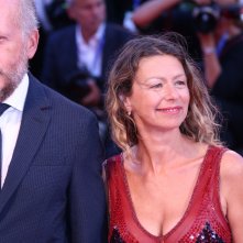 Venezia 2016: Amanda Sandrelli sul red carpet di Jackie