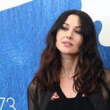 Venezia 2016: uno scatto di Monica Bellucci al photocall di On the Milky Road