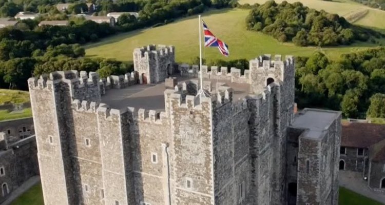 watch secrets of great british castles